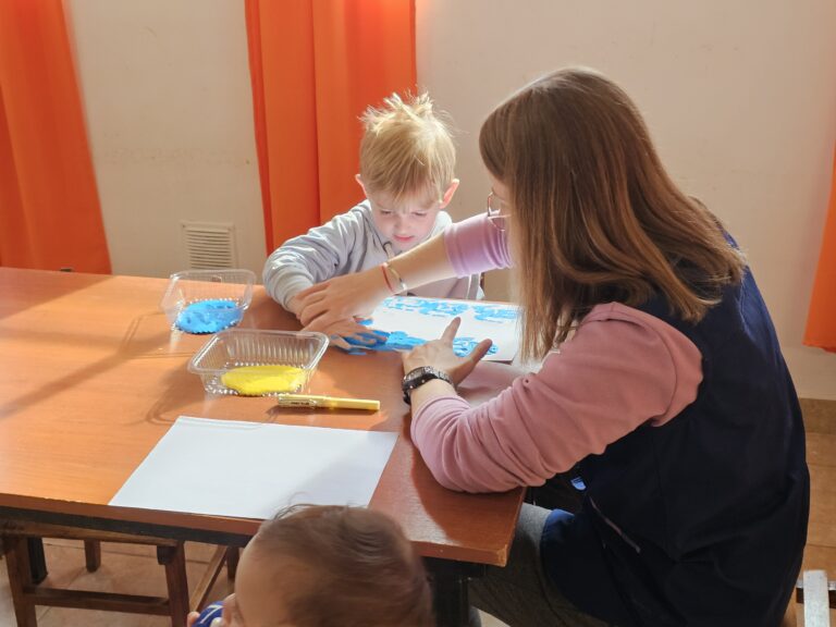 Los más pequeños celebraron la historia con una jornada de juegos y creatividad en la Guardería Municipal