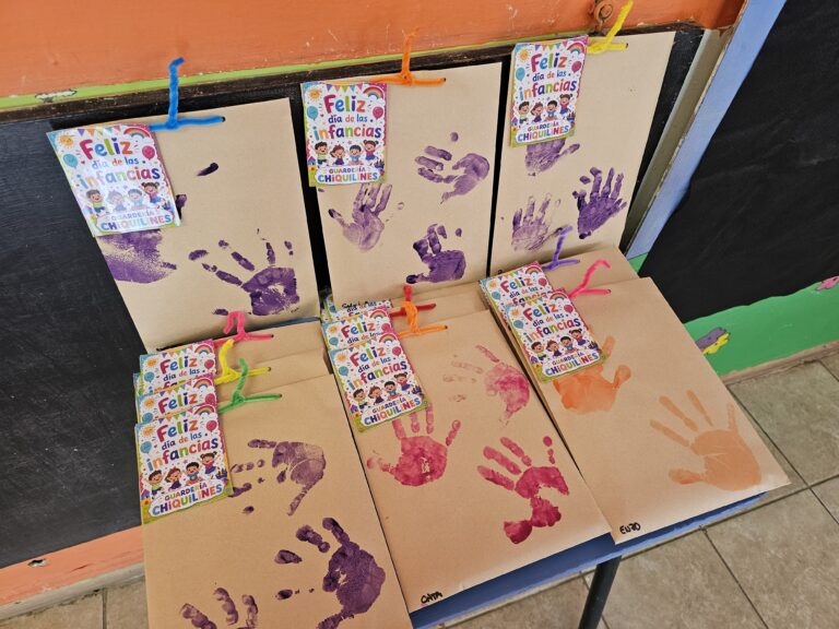 Una jornada de juegos, música y alegría para celebrar las infancias en la Guardería Municipal