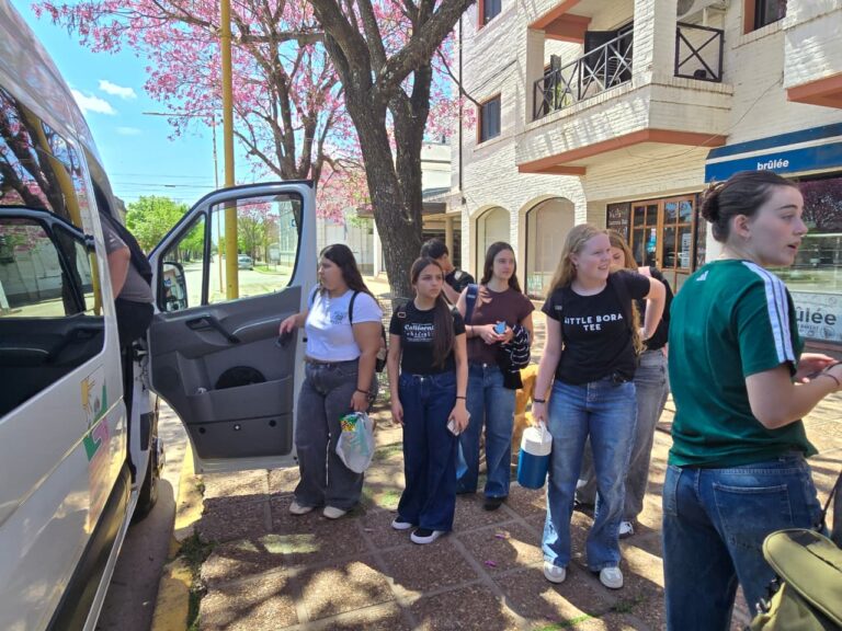 Estudiantes de Sastre y Ortiz participaron de la Expocarreras de la UNL